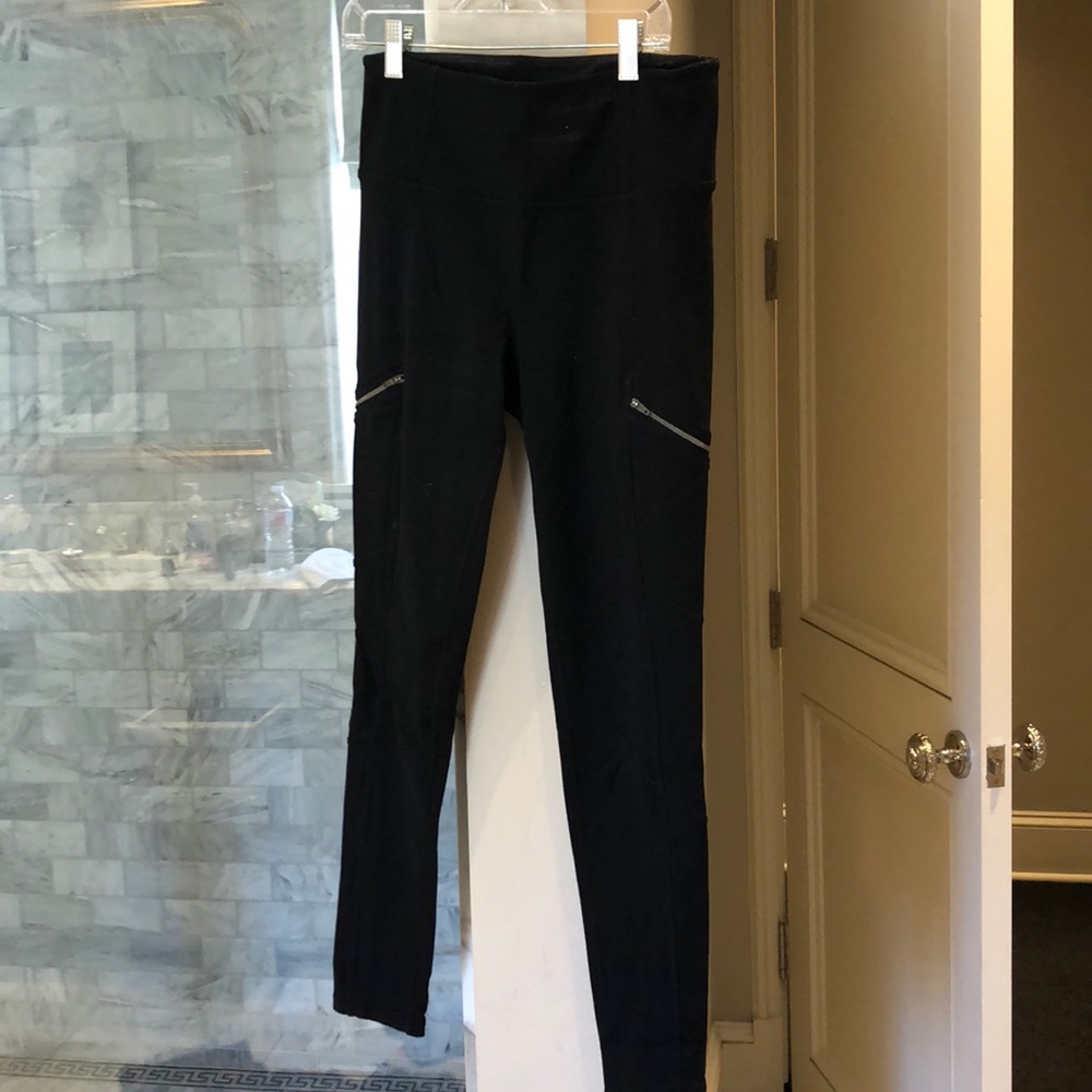 Athleta black leggings with side zippers